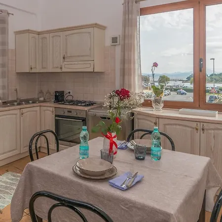 Apartment Casa Vacanze La Maddalena La Maddalena (Sassari)